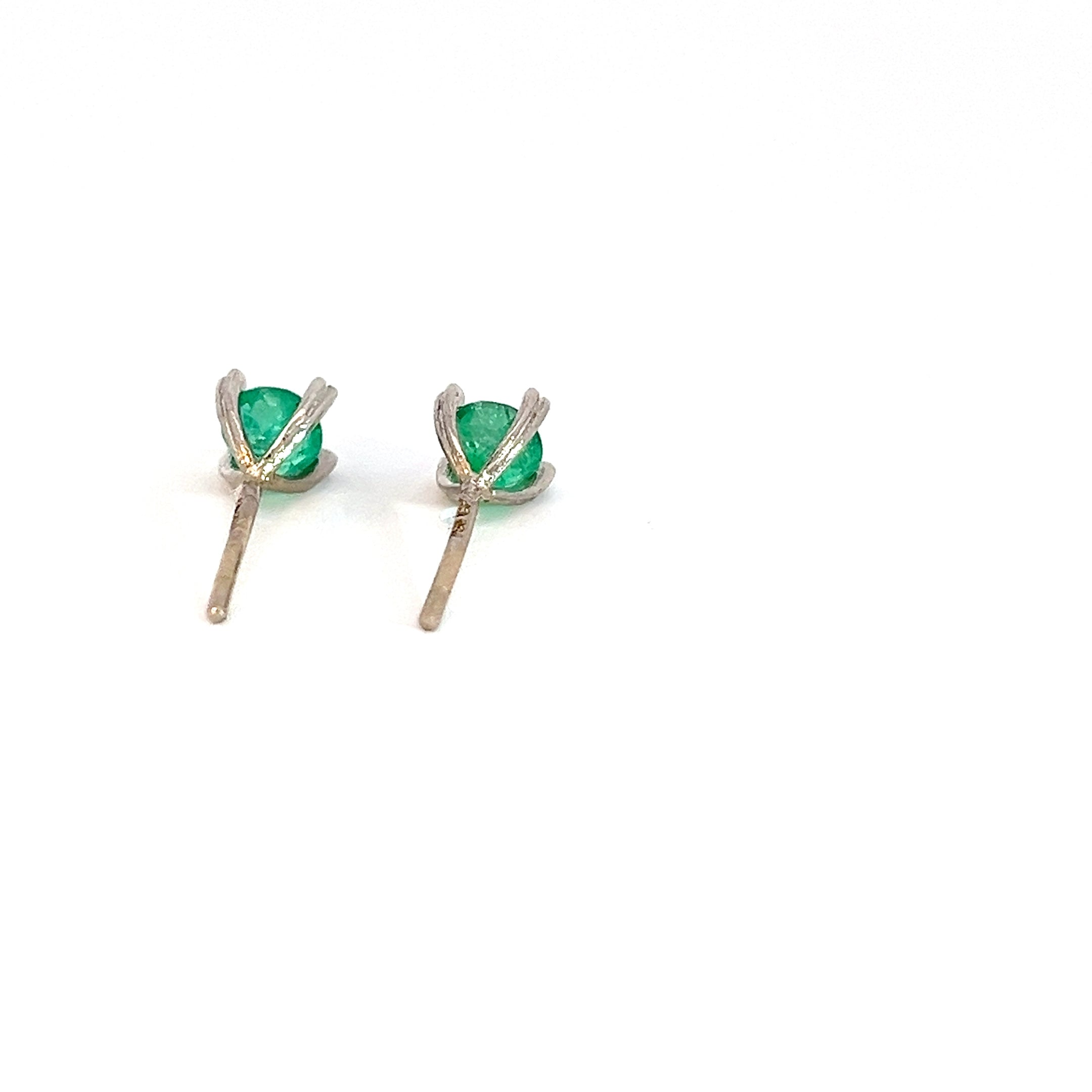 Aretes love 4,5 mm Esmeralda  - Oro blanco